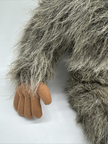 1990 Harry and The Hendersons Plush Vinyl Harry Doll 22” Galoob Well Loved CUTIE - Picture 9 of 24