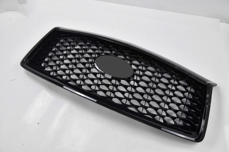 Parrilla delantera para Infiniti QX80 2018-2021 con orificio de cámara negro brillante Foto 4 de 4
