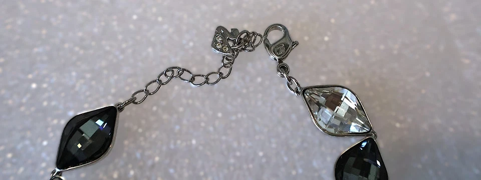 Swarovski Bracelet Audio Gray Clear Faceted Crystals 6.25 - 8" B352 - Image 2 of 3