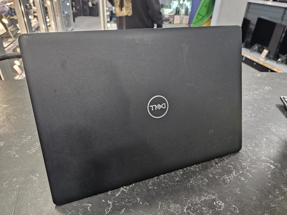 Dell Latitude 3590 · i5-7200U · 8GB · 500GB, photo 4 of 5