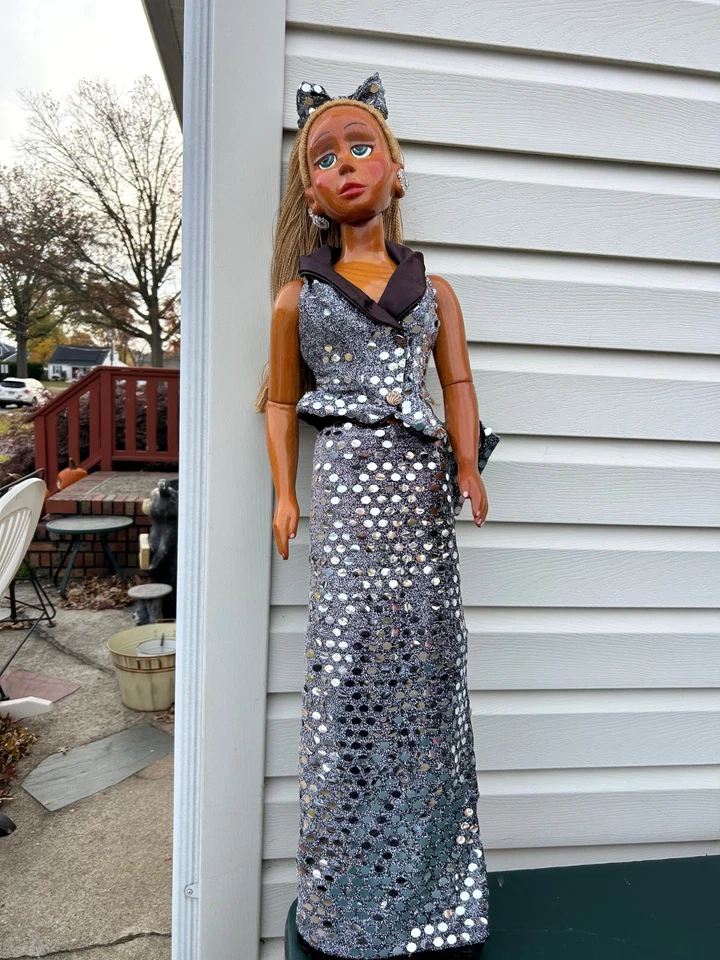 Harald Naber Wooden Doll – "Chari," 43" Tall, Unique Hand-Carved Artwork w/ Base - Image 2 of 4