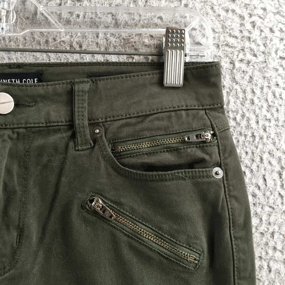 Pantalones ajustados Kenneth Cole Jess para mujer 4 verde mezcla de algodón tiro medio frente plano Foto 4 de 4