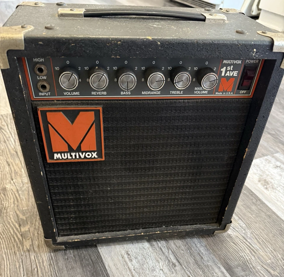 Multivox 1st Ave 1x8 Guitar Amp Vintage 1980s USA Solid State Reverb Distortion - Image 2 of 4