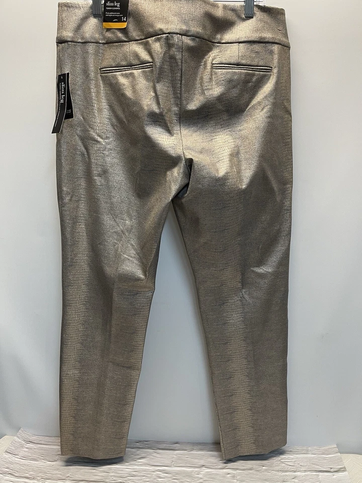 Pantalones al tobillo Alfani para mujer 14 piernas ajustadas MMT lámina de pitón rosa brillante Foto 4 de 4