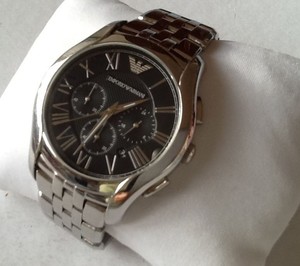 ar1786 armani watch