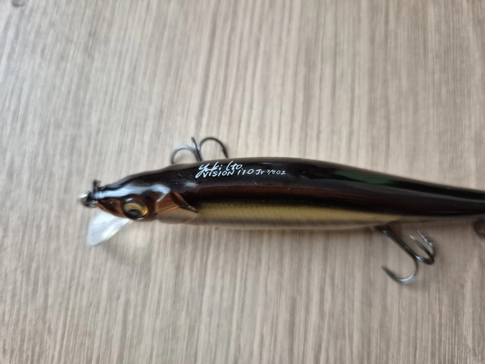 Megabass Vision 110 Junior Oneten Twitchbait Wobbler Crankbait - Bild 3 von 3