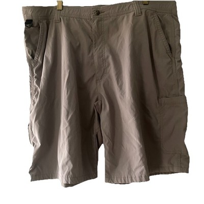 Wrangler ATG Hiking Shorts Men Size 42 Flex Waistband Zipper Pocket Key Clip