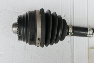 12765 BMW G11 750ix G12 750lix 4.4 Antriebswelle vorne links  