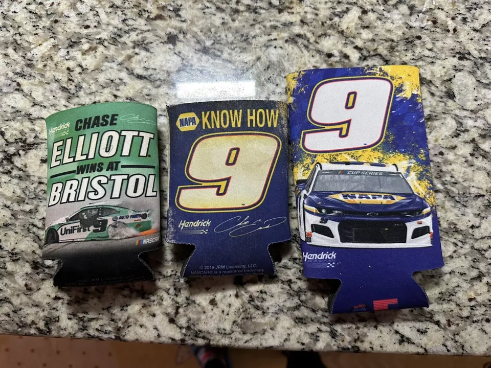 NASCAR Chase Elliott Can Koozies Foto 2 de 2