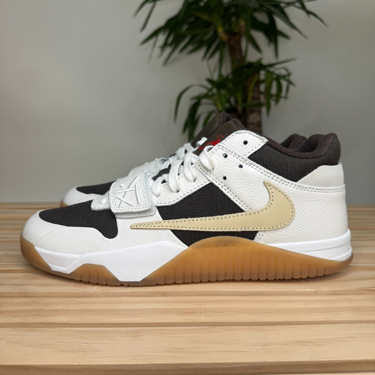 Travis Scott × Nike PS Jordan Jumpman Size 10.5 - Travis Scott x Jordan Jumpman Jack TR Sail for
