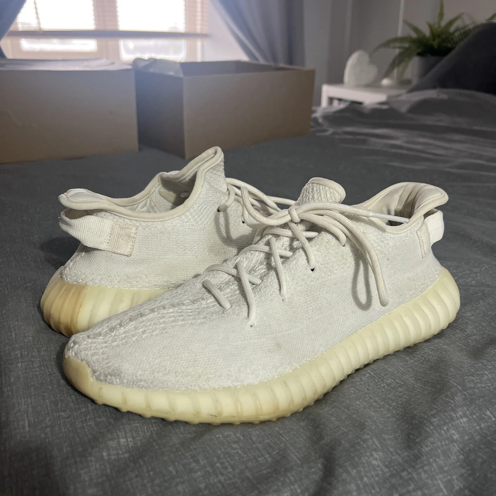 Yeezy Boost 350 V2 crema triplo bianco UK 11 5