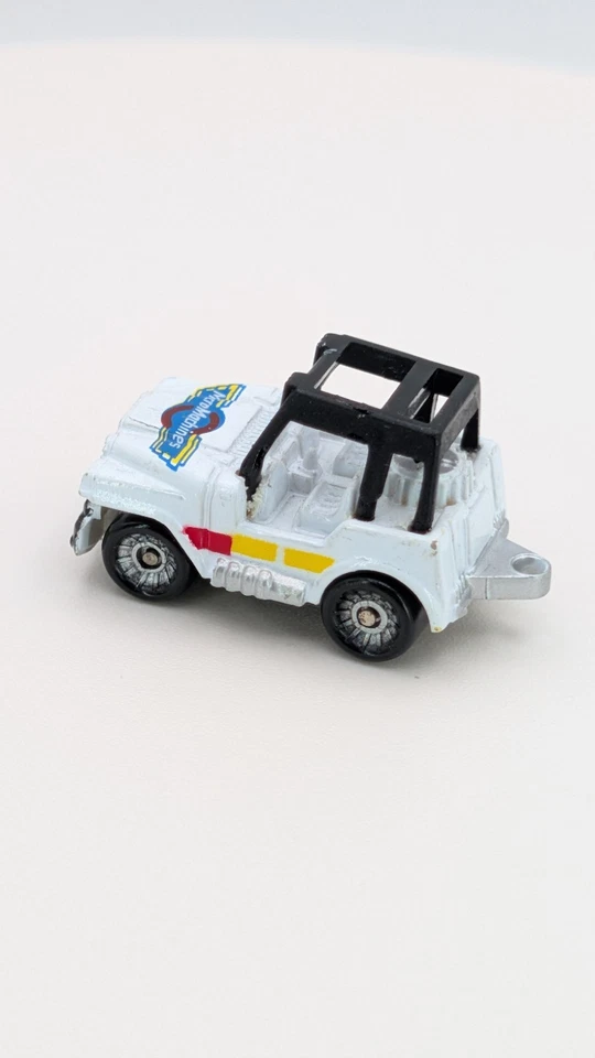 Vintage 1986 Galoob Micro Machines Mail-In Sweepstakes Logo White Jeep RARE - Image 3 of 4