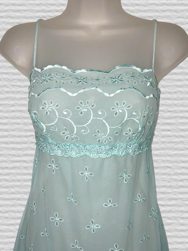 Babydoll De Colección Y2K Victorias Secret Ojales Malla Transparente Sin Mangas Para Mujer Pequeño Verde Como Nuevo Foto 2 de 4