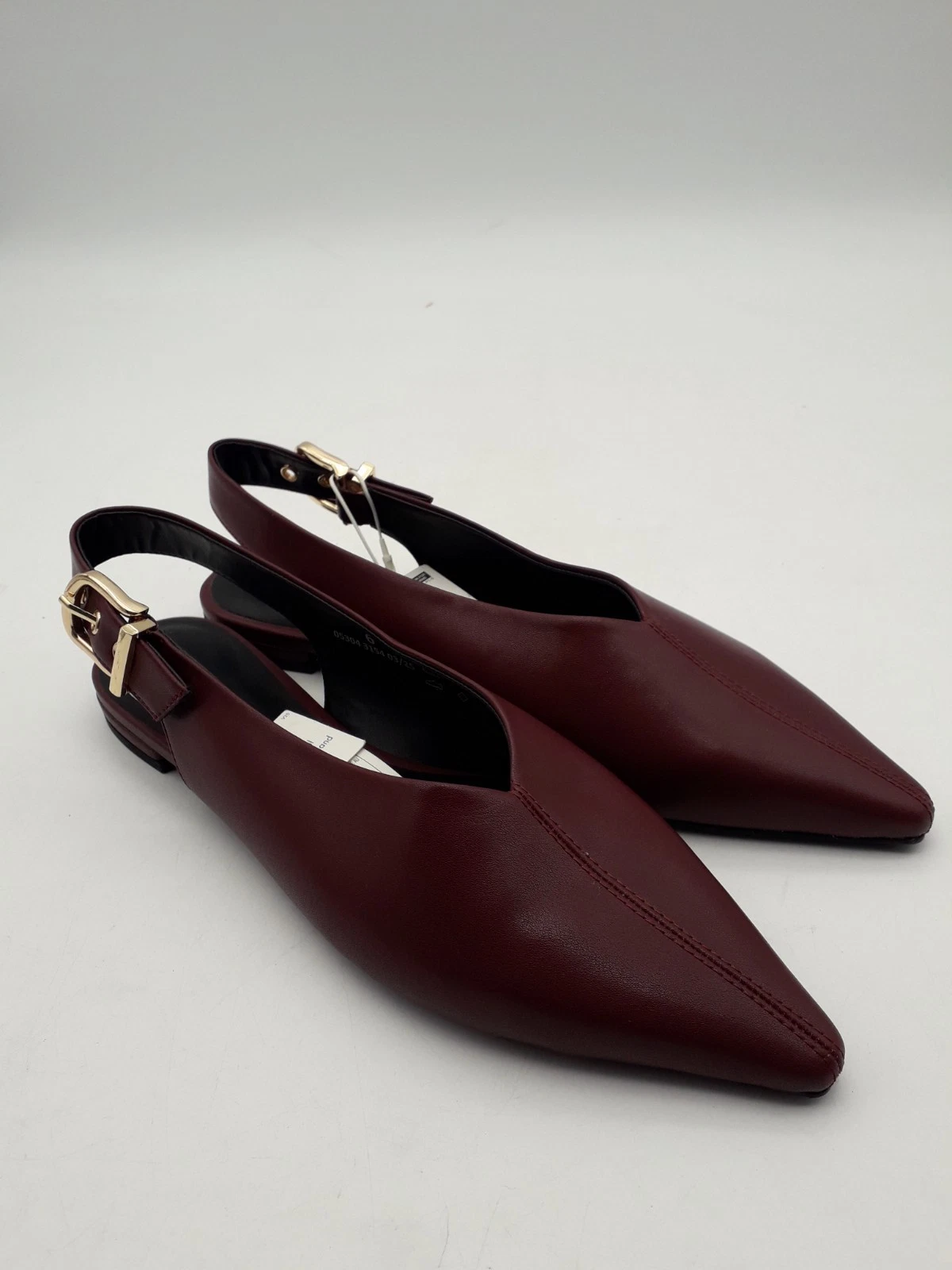 M&S Womens Vegan Leather Pointed Toe Slingback Flat Shoes Burgundy NEW
Opens in a new window or tab