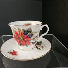 Crown Trent England Red Poinsettia Floral Tea Cup And Saucer Set Gold Gilt