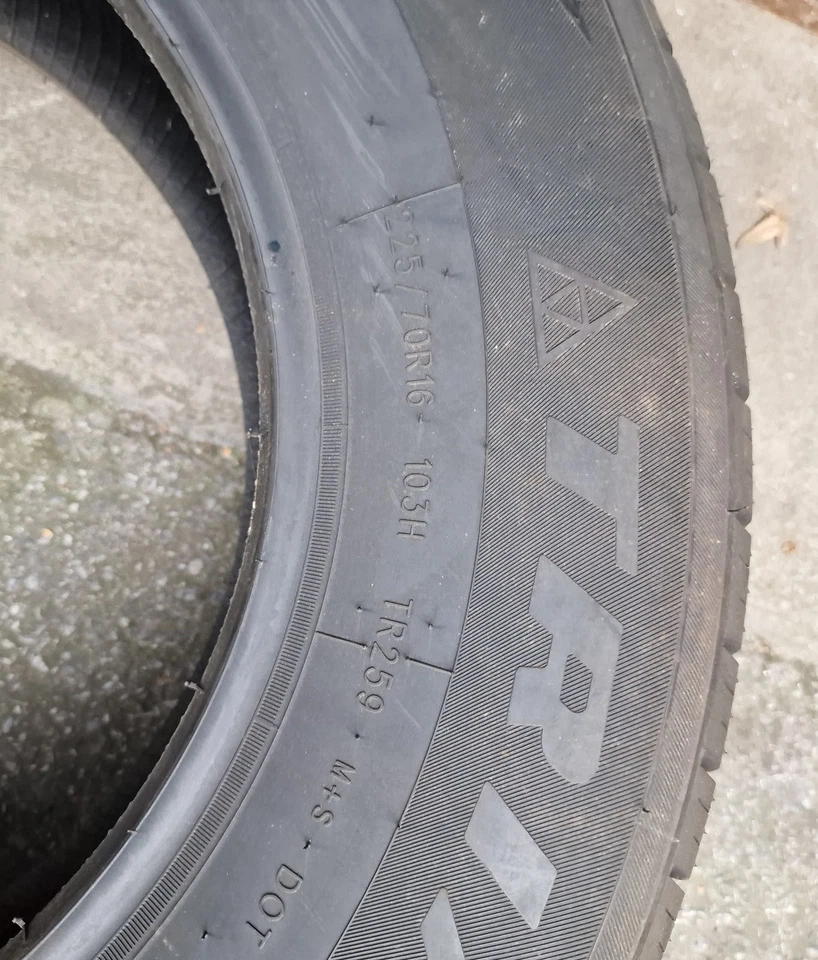 2 Reifen Neu 225 70 16. 103H - Bild 2 von 4