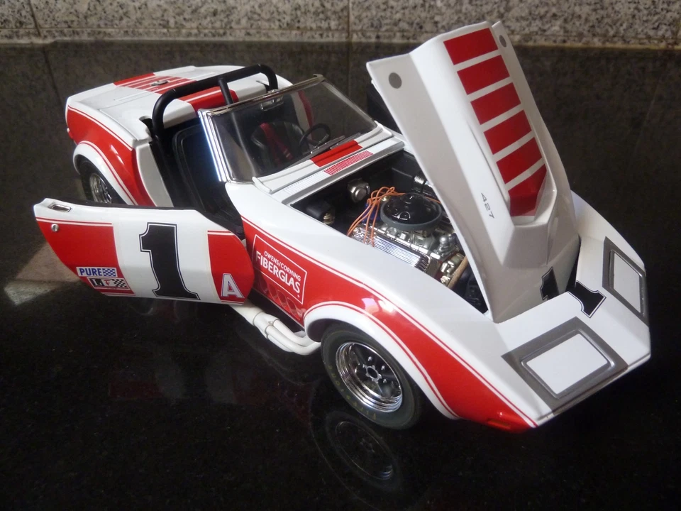 1:18 Carousel 1, Corvette L-88, Tony DeLorenzo, 1969 SCCA National Champion - Bild 4 von 4