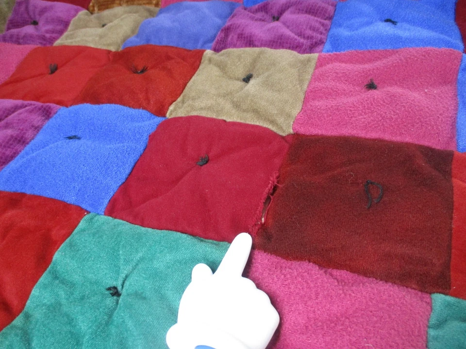 Colcha edredón manta retazos vintage 75 x 82 colorido años 80 Foto 4 de 4