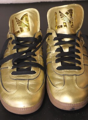 ADIDAS HEART OF GOLD METALLIC SAMBA X LAFC STREET BY STREET 2020