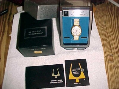 1973 BULOVA ACCUTRON 214 24 HR DIAL BOXES PAPERS