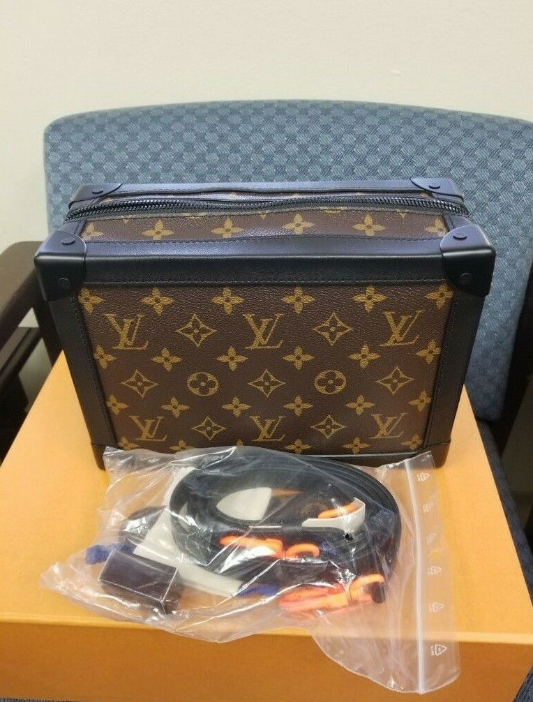 LOUIS VUITTON SOFT TRUNK M44427 Virgil Abloh 100% auth. monogram BRAND NEW