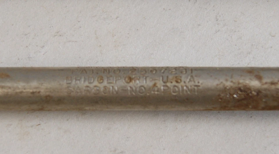 2 Destornilladores Phillips Bridgeport EE. UU. Mango Madera Vintage ejes de 8" y 6" EE. UU. Foto 3 de 4