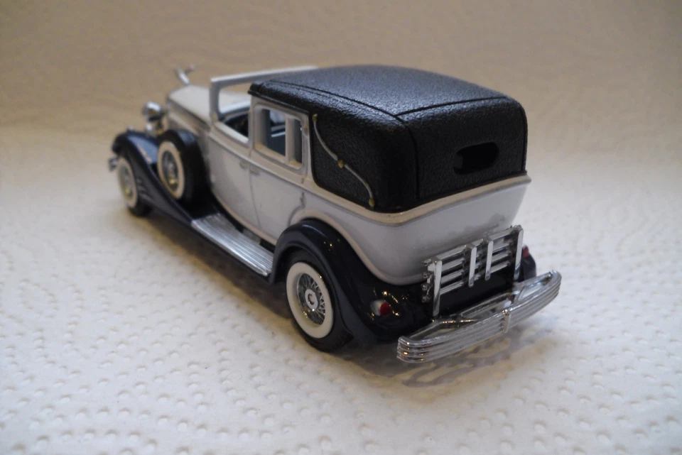 Matchbox Models of Yesteryear 1933 Cadillac V 16 - Bild 3 von 4