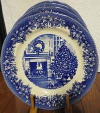 4 Legend British Heritage Christmas Fireplace Dinner Plates 10 7/8" NEW