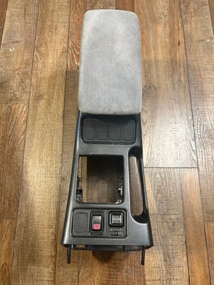 1992-1996 HONDA PRELUDE OEM CENTER CONSOLE E BRAKE COVER 83401-SS0-A00ZB