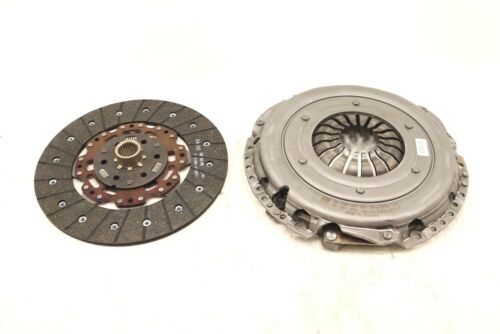 NEW OEM GM Clutch Disc & Pressure Plate 55581277 Saab 9-3 08-11 Regal 11-15 - Picture 1 of 10