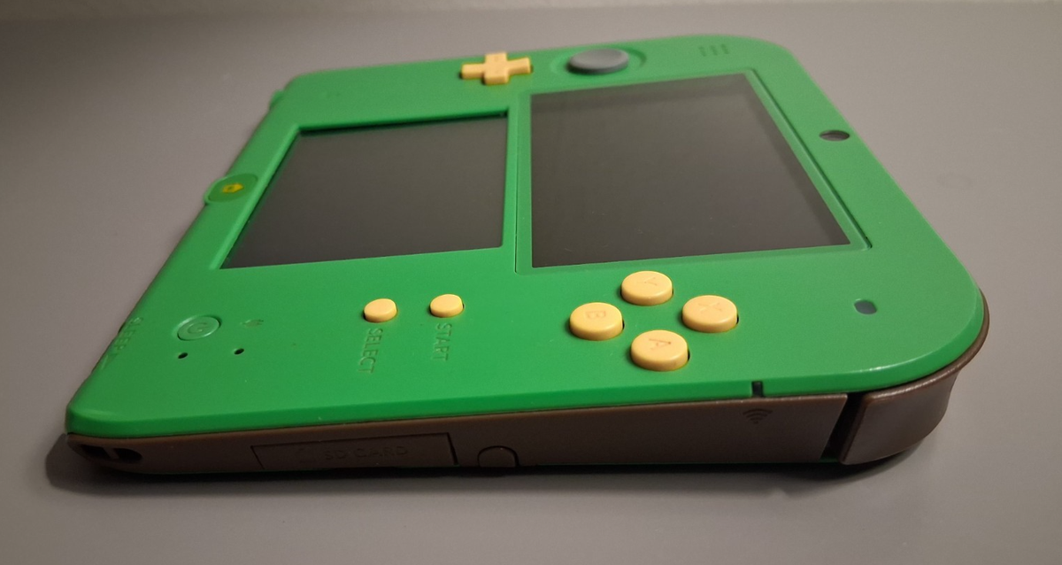 Nintendo 2DS Legend of Zelda Ocarina of Time 3D Green Console W