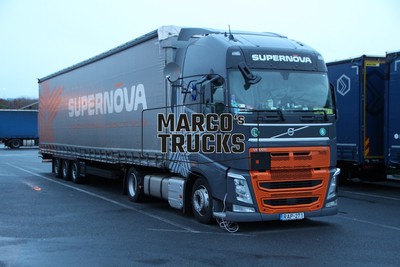 LKW Foto Volvo FH Planensattelzug Ungarn grau SUPERNOVA #g2bt