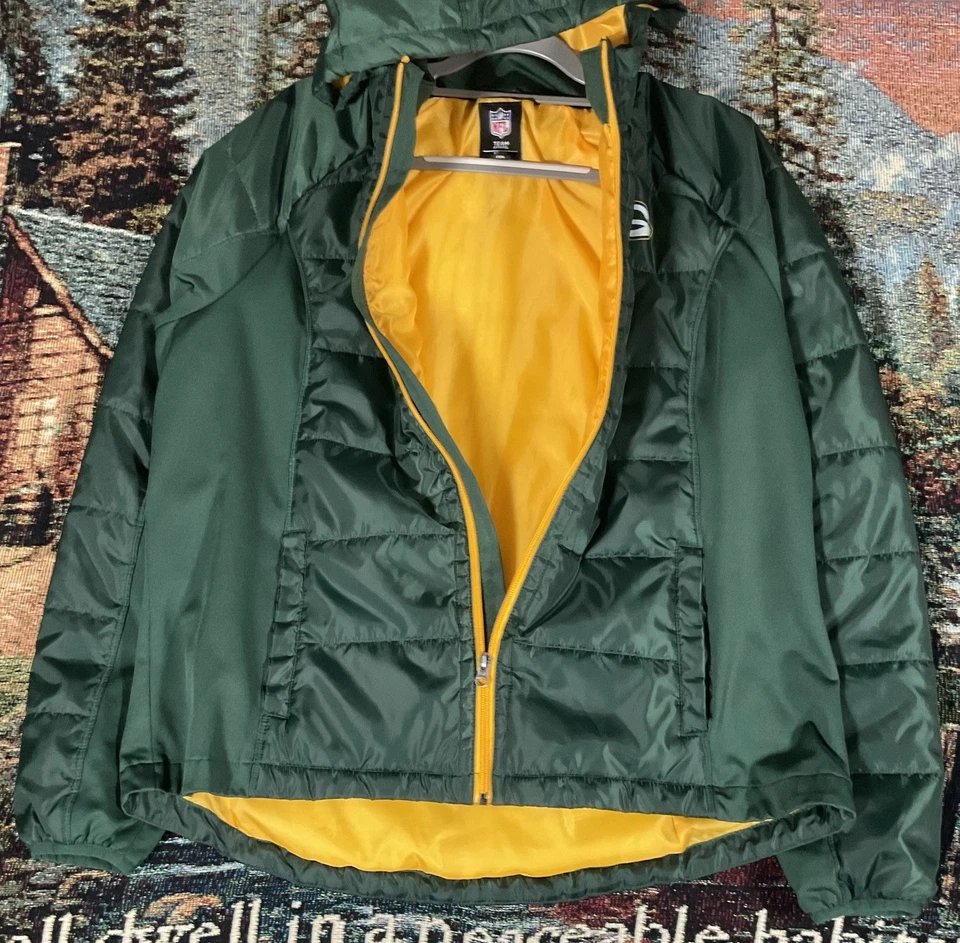 Jaqueta acolchoada Green Bay Packers verde amarela com capuz feminina 2XL vestuário NFL - Imagem 4 de 4