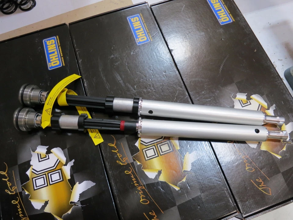 Kit de cartuchos OHLINS FGK235 NIX30 ¡CON RESORTES! Yamaha YZF-R1 2015-19 2017-21 R6 Foto 2 de 4
