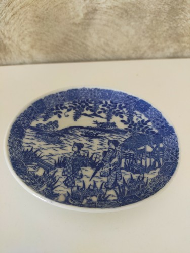 Antique Mug Fine Bone China - Picture 8 of 12