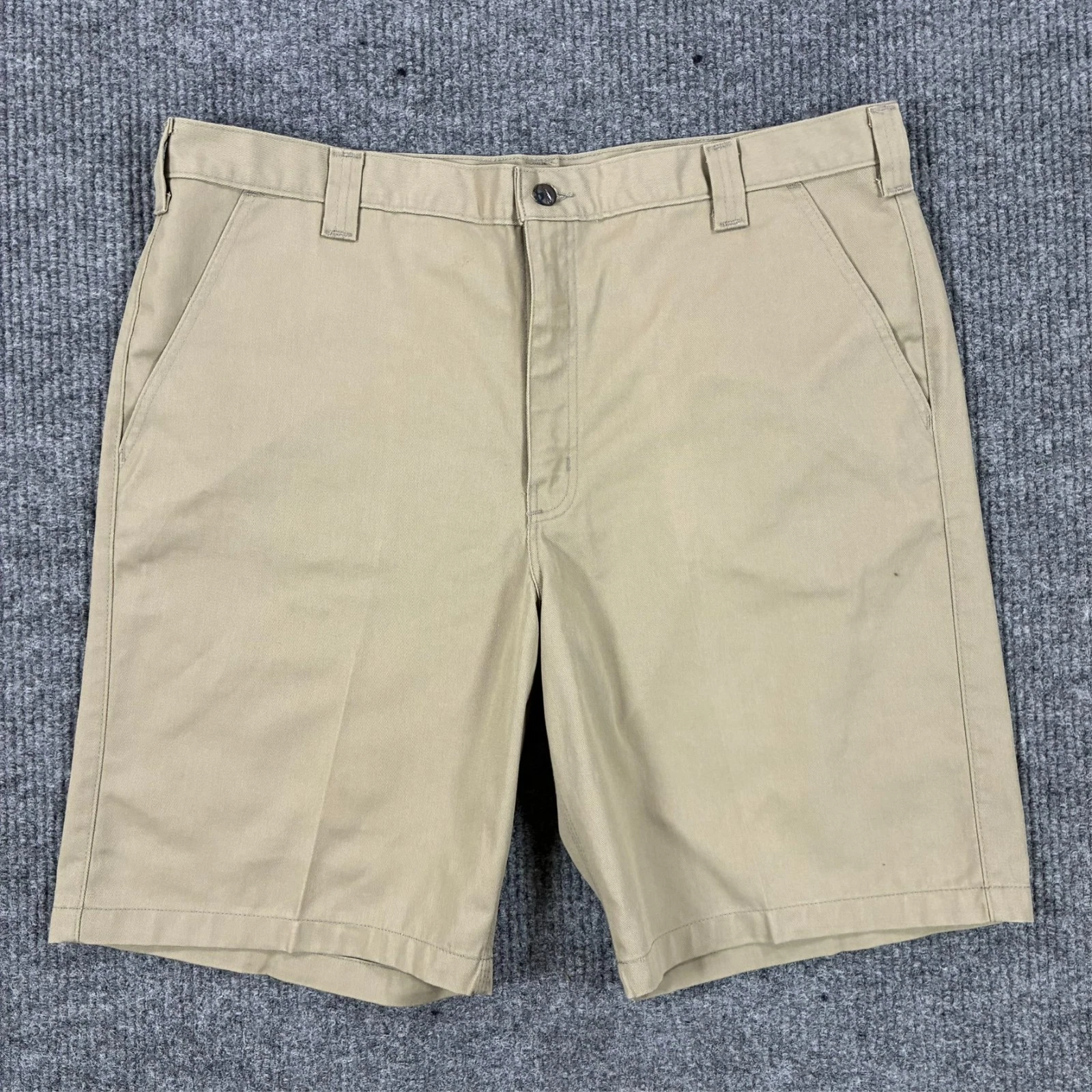 Carhartt B360 Mens Khaki Work Shorts Size 42 Flat Front Casual Utility High Rise