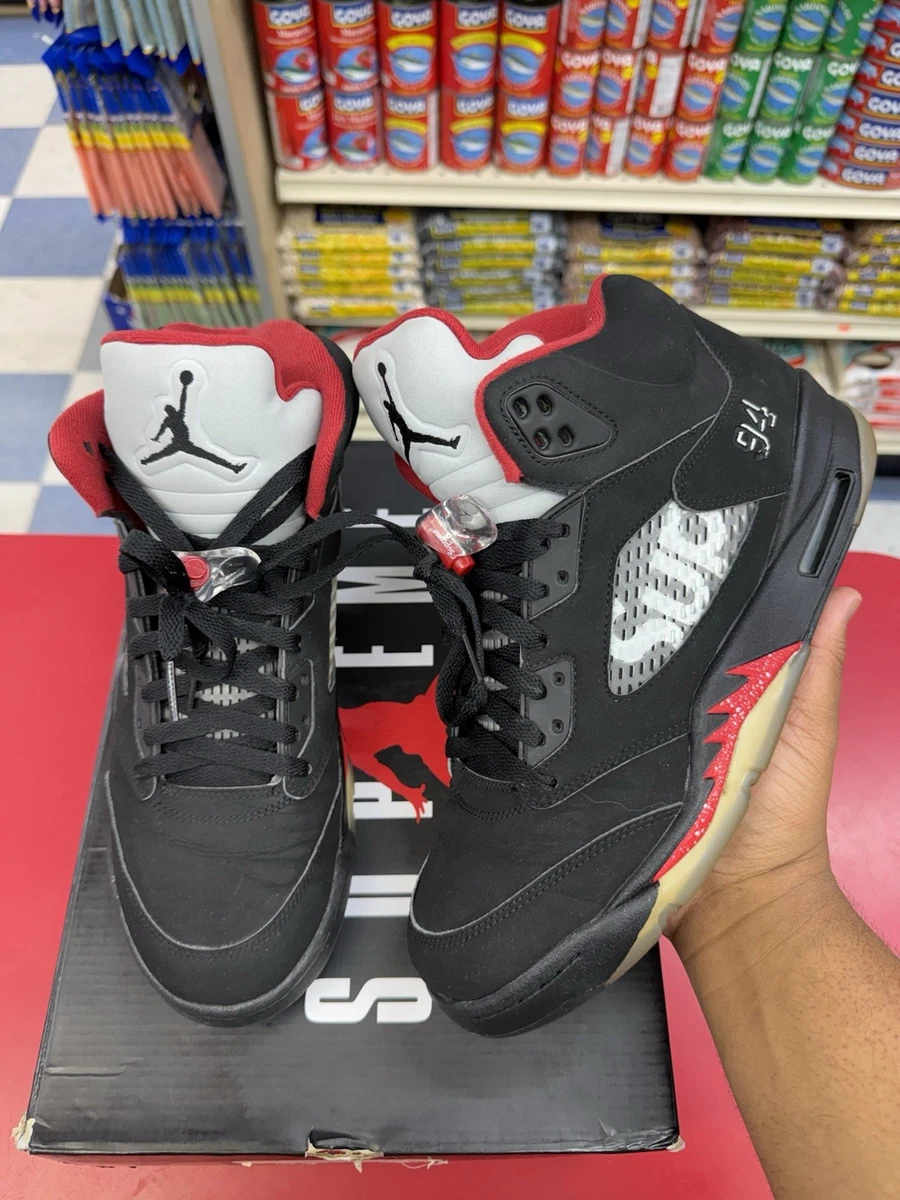 Supreme x Air Jordan 5 Retro Black - огромный выбор по лучшим