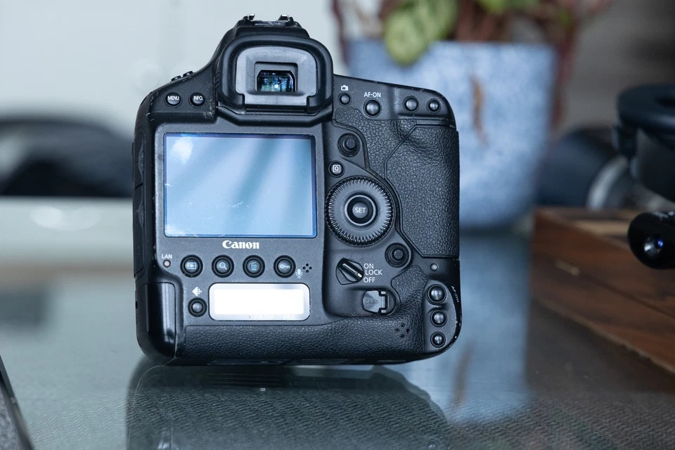 Canon EOS 1D X, photo 4 of 5