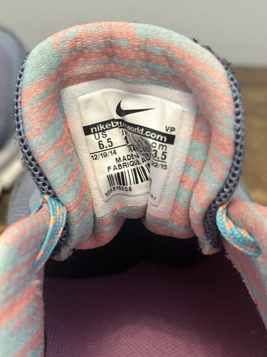 Nike Women's Reax Fitsole Shoe / 6.5 / Gray - Picture 10 of 11
