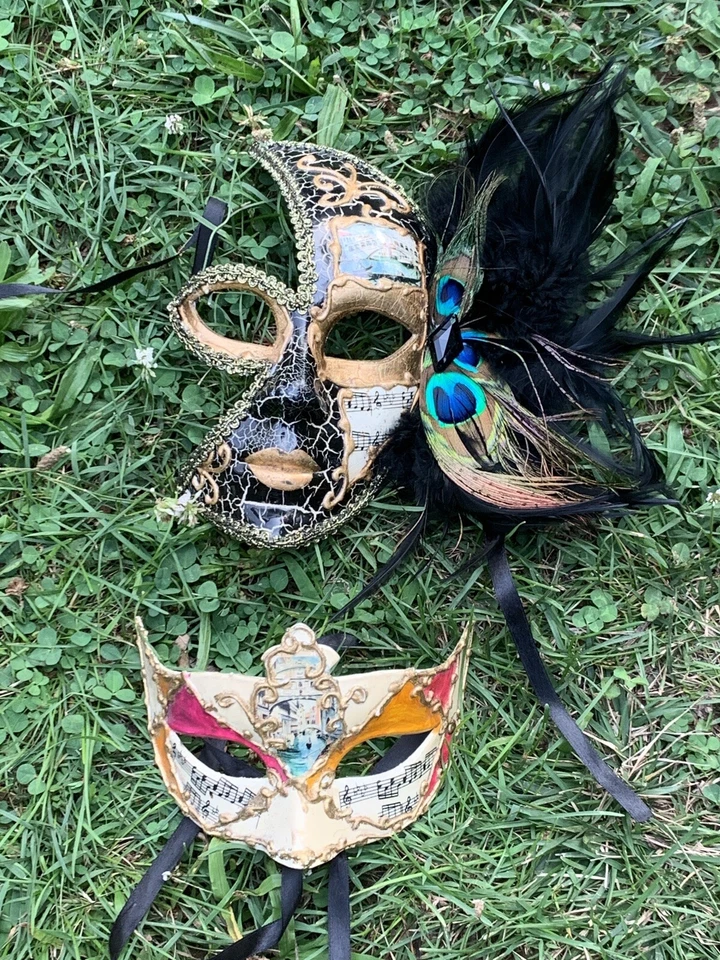 Vintage UNIQUE Mardi Gras Masks PEACOCK & VENICE MUSIC Italian SET 2 💜sj7m5s - Image 2 of 4