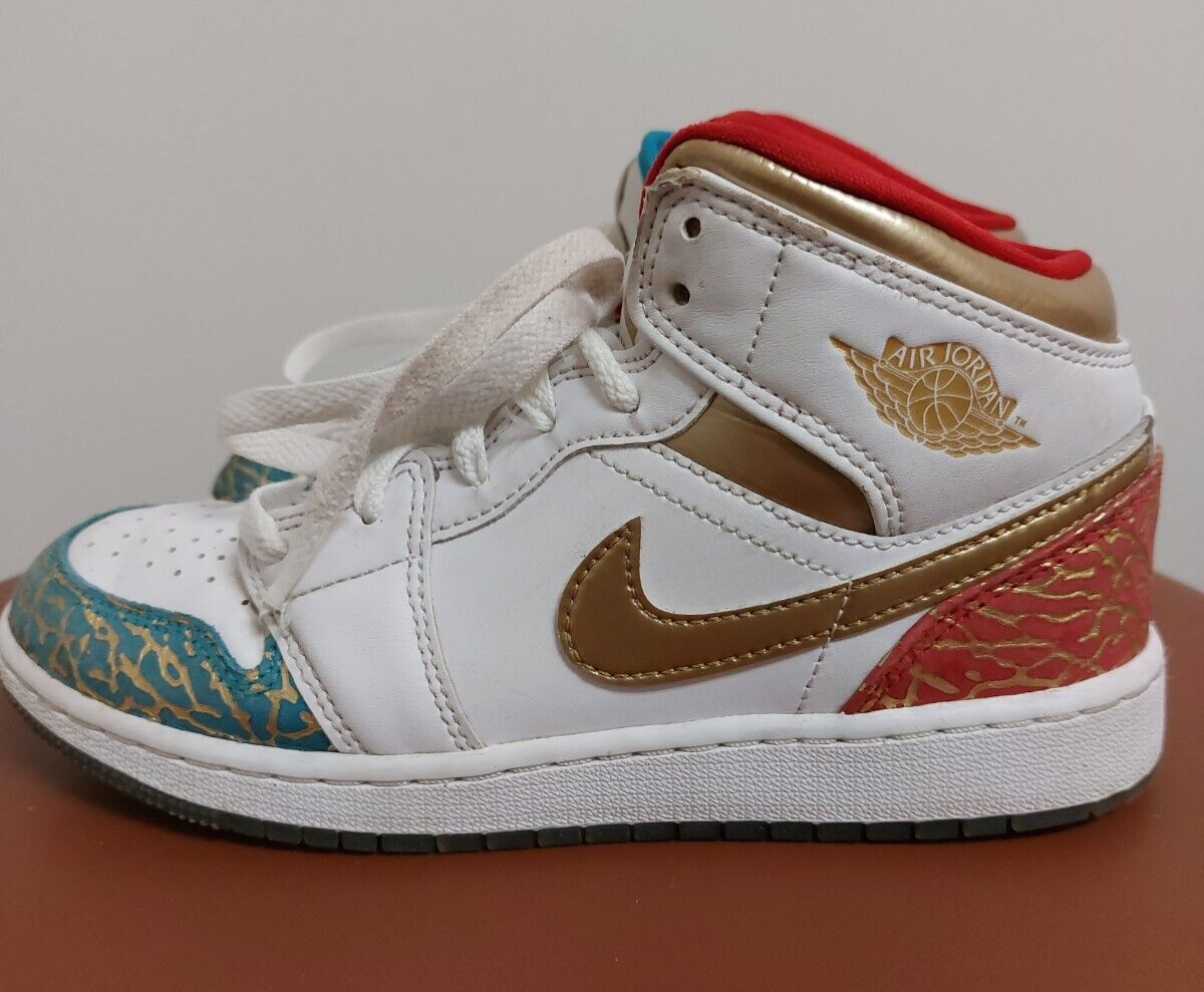 Jordan 1 Mid SS 4Y White/Metallic Gold/University Red/Blue