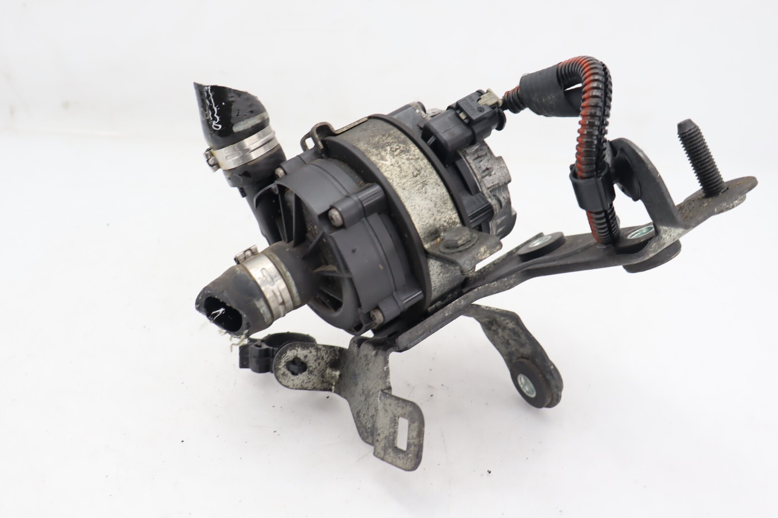 ✅ 2014 - 2021 MASERATI GHIBLI 3.0L ENGINE COOLANT WATER PUMP OEM 0392024053