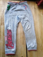Marvel Avengers Jungen Jogginghose warm angeraut 5-6 Jahre alt ideal zum Herumspielen