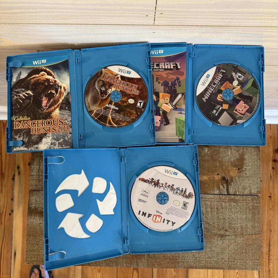 Minecraft Wii U Edition Disney Infinity Cabela’s Dangerous Hints 2013 Wii U Lot - Image 4 of 4