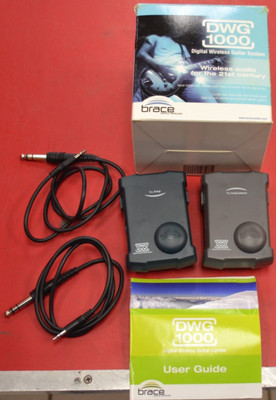 Brace Digital Wireless For Electric/Acoustic Guitars DWG 1000-**UNTESTED**