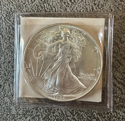 1986 WALKING LIBERTY AMERICAN EAGLE .999 FINE SILVER DOLLAR MINT