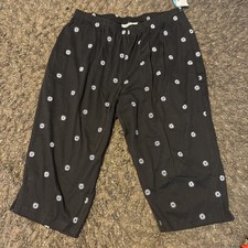 Vintage Black Caprice With White Daisies Size 2X 34 Waist Inseam 18