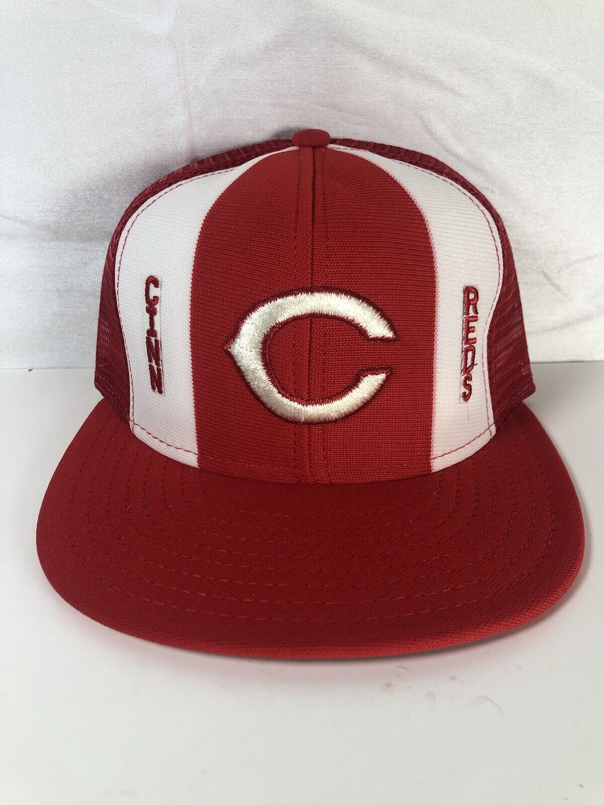 vintage cincinnati reds snapback