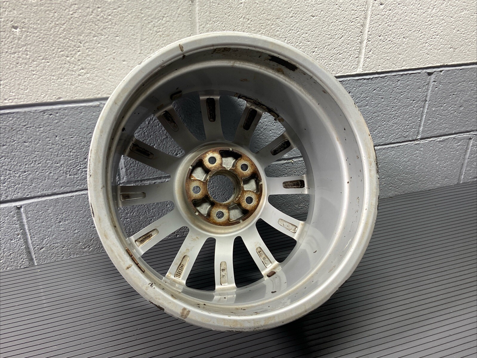 Maserati Ghibli 2013-2015 REAR Wheel