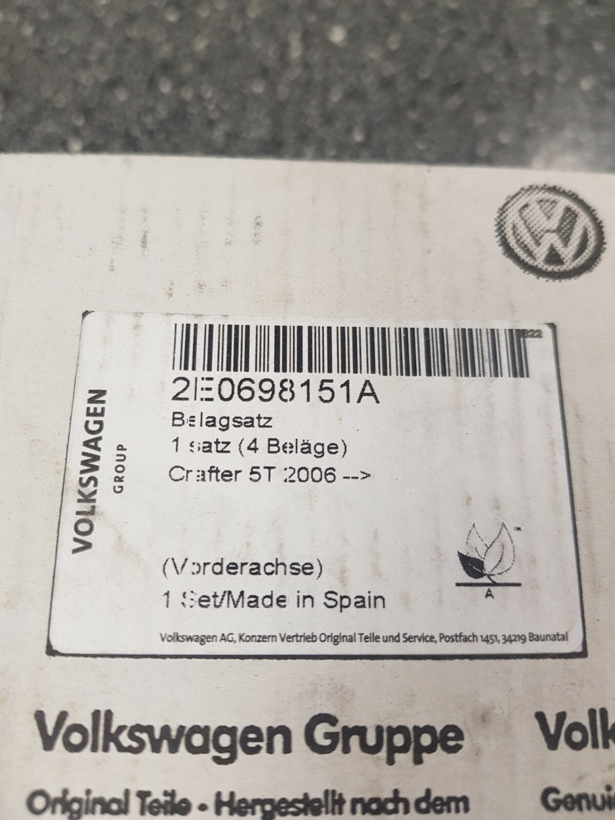 Volkswagen Crafter Sz Mk2 Front Brake Pads Set 2N0698151 Genuine 